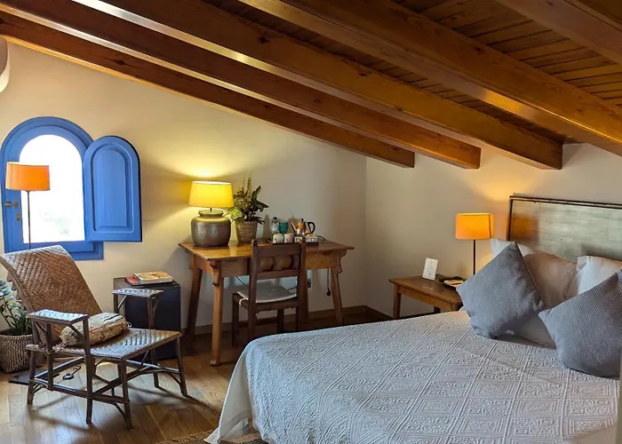 Hostal De La Placa - BoutiqueHostal